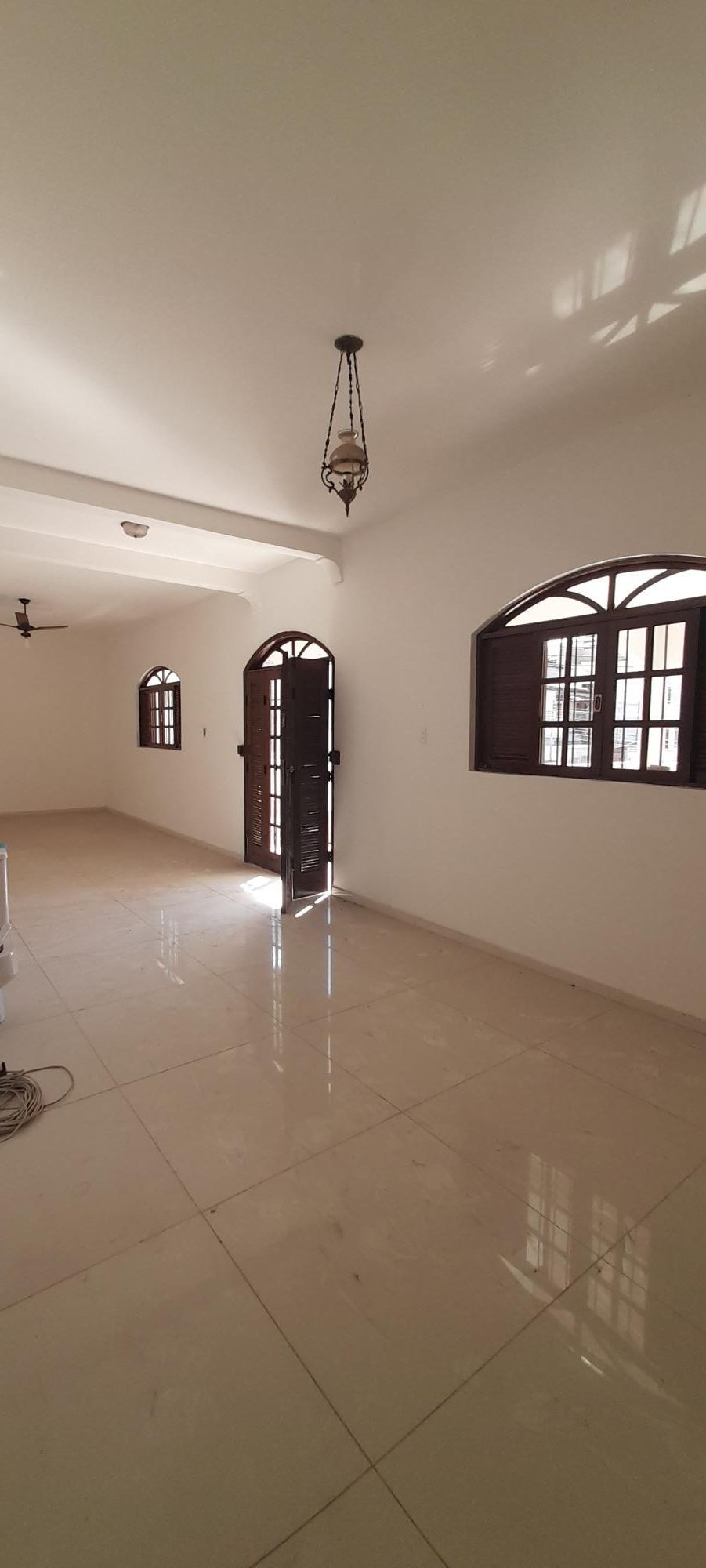 Casa à venda com 3 quartos, 400m² - Foto 5