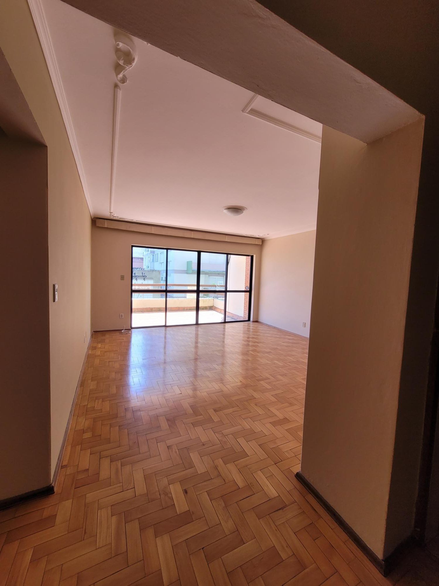 Apartamento à venda com 3 quartos, 230m² - Foto 4