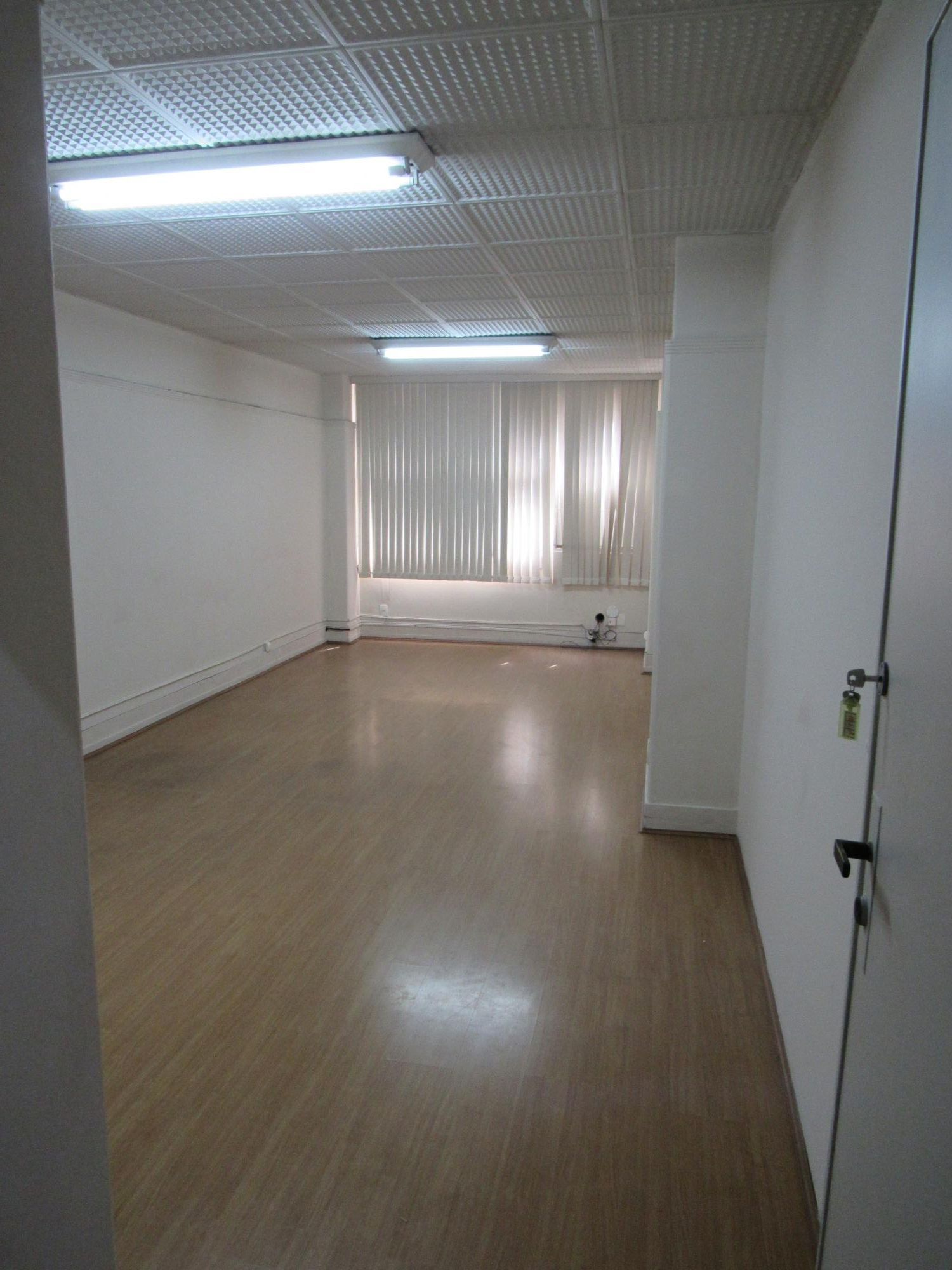 Conjunto Comercial-Sala para alugar, 29m² - Foto 1