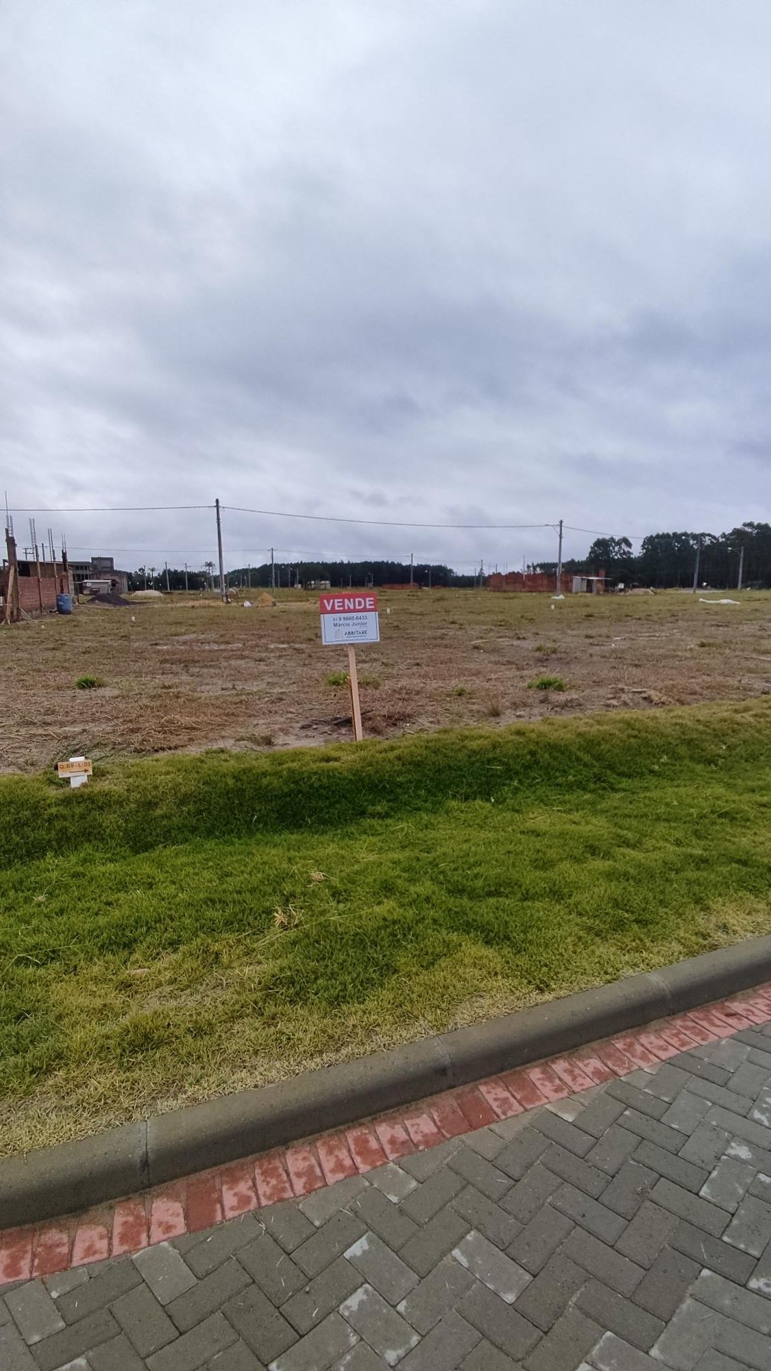 Terreno/Lote à venda  no Caravelle - Passo de Torres, SC. Imóveis